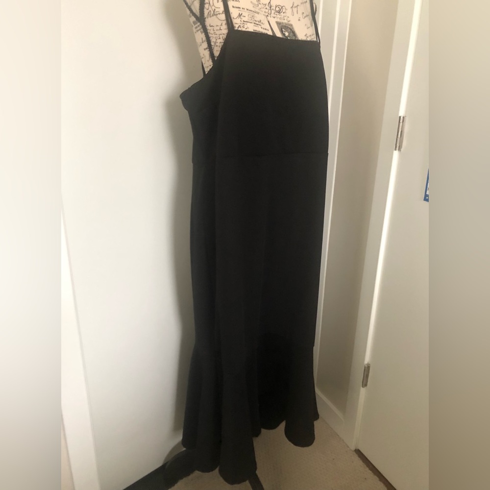 Black Trumpet Dress. Size 18.